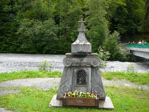 THOMAZEWSKI (22)